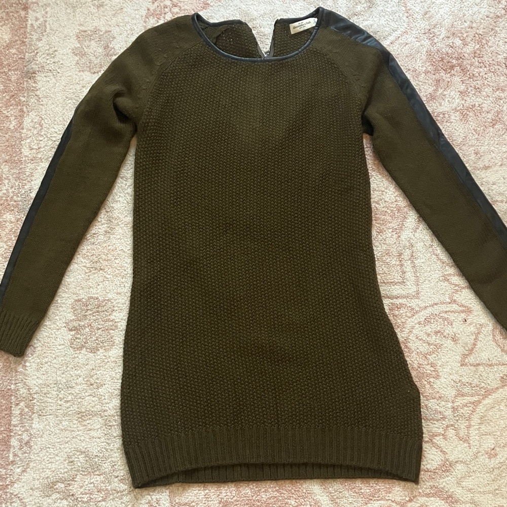 Abercrombie & Fitch Olive Knit Top with Black Trim